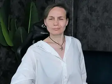 Stripchat Live Sex of Lillian_White