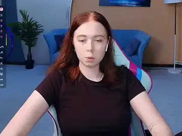 Stripchat Sex Cam of AddieOsler