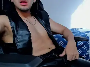 Stripchat Private Sex Chat of Tommy_Bred
