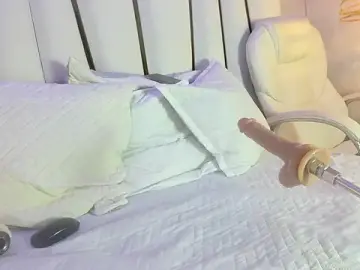 Stripchat Best live sex cam show of elena_mature