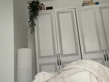 Stripchat Free Porn Cam of MsBelleWarick