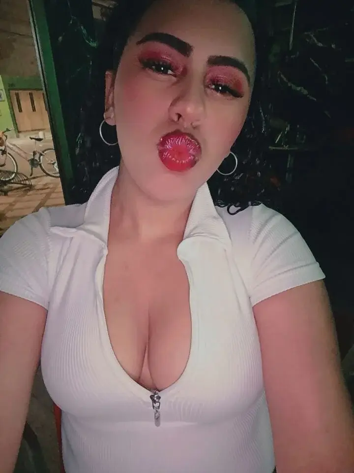 afra_lu