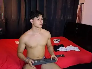Stripchat Live Porn of TeddyBear_07