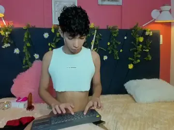 Stripchat Live Sex of ero_boy40