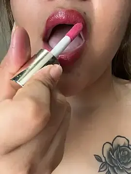 Stripchat Sex Cam of Rosy_BabyDoll