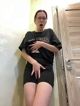 Stripchat Sex Cam of RussianGirls_