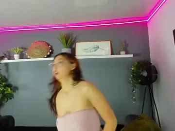 Stripchat Private Sex Chat of Kira_Exe_