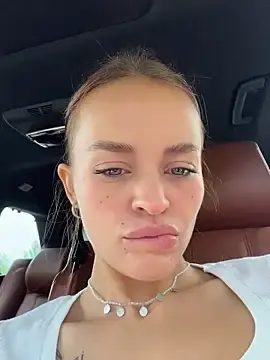 Stripchat Sex Cam of AngelinaTeller
