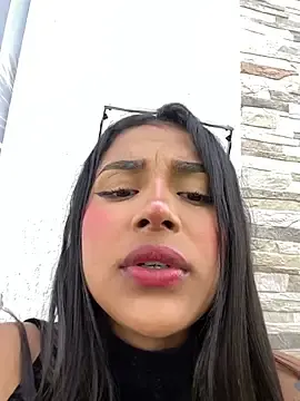 Stripchat Free Porn Cam of Mariangel_11