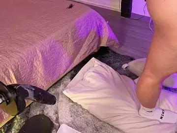 Stripchat Watch Live Sex Cams of LolaAngellx
