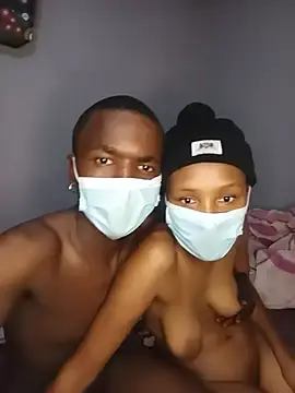 Stripchat Adult Webcam of BigAndPuddin