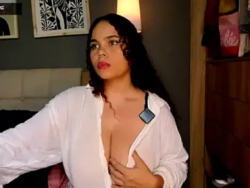 Stripchat Live Sex of Bloom_Noor