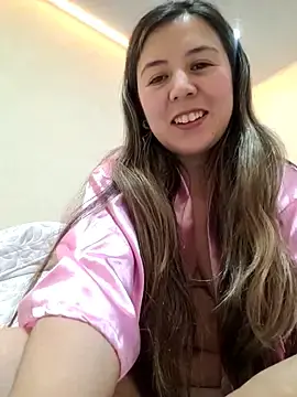Stripchat Sex Cam of Soffy__Castillo