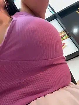 Stripchat Live Sex Cam of Wet__Bunny
