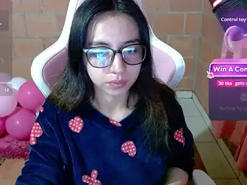 Stripchat Free Porn Cam of Maggie_Fox3