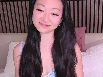 Stripchat Free Porn Cam of MySweetSofie
