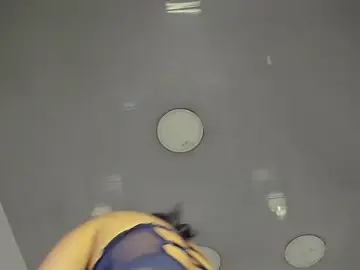 Stripchat Free Live Porn of KamyGlam