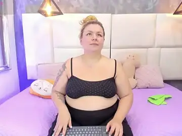 Stripchat Sex Cam of Martina_armos