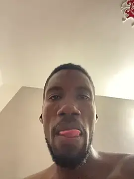 Stripchat Live Sex of INTRUDERS20