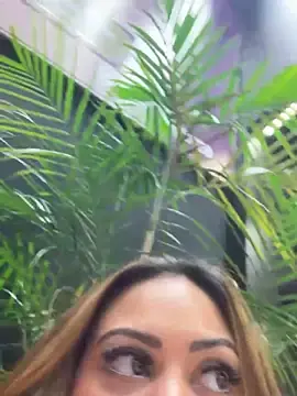 Stripchat Adult Webcam of lariic