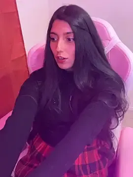 Stripchat Live Sex Cam of Felicia_smok3