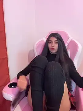 Stripchat Watch Live Sex Cams of Felicia_smok3