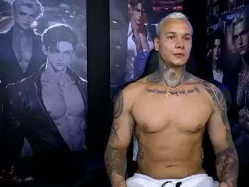 Stripchat Free Porn Cam of damian_becker