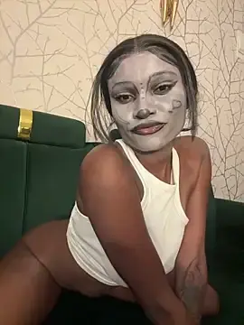 Stripchat Free Live Porn of Lil-shawrie