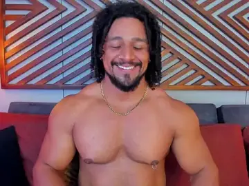 Stripchat Private Sex Chat of MikeEstevess