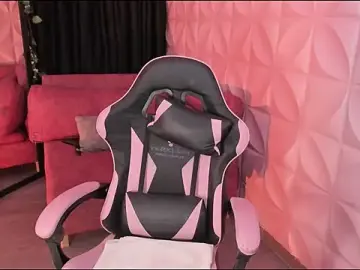 Stripchat Best Webcam of NattGomez