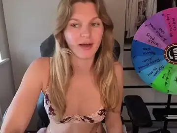 Stripchat Best Webcam of Lilly-Luscious