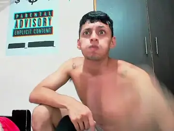 Stripchat Live Sex of davidlatin66