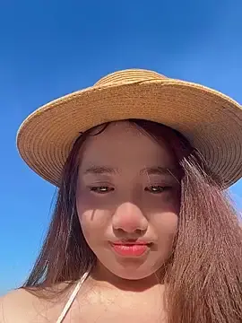Stripchat Free Porn Cam of Asianpie_