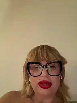 Stripchat Best live sex cam show of luna_14