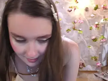 Stripchat Watch Live Sex Cams of CloudGrace