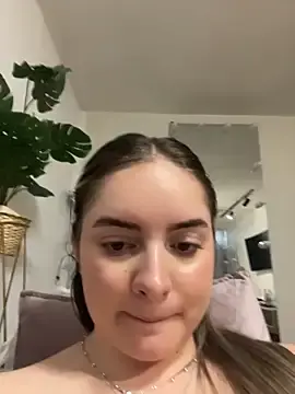 Stripchat Free Porn Cam of imlindapink