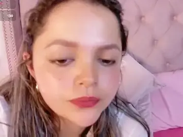 Stripchat Adult Webcam of vintoria_cherry