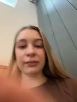 Stripchat Watch Live Sex Cams of SashaCatt