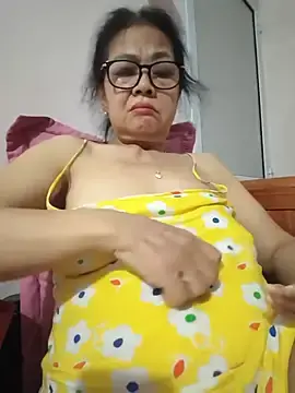 Stripchat Sex Cam of Hotestlove