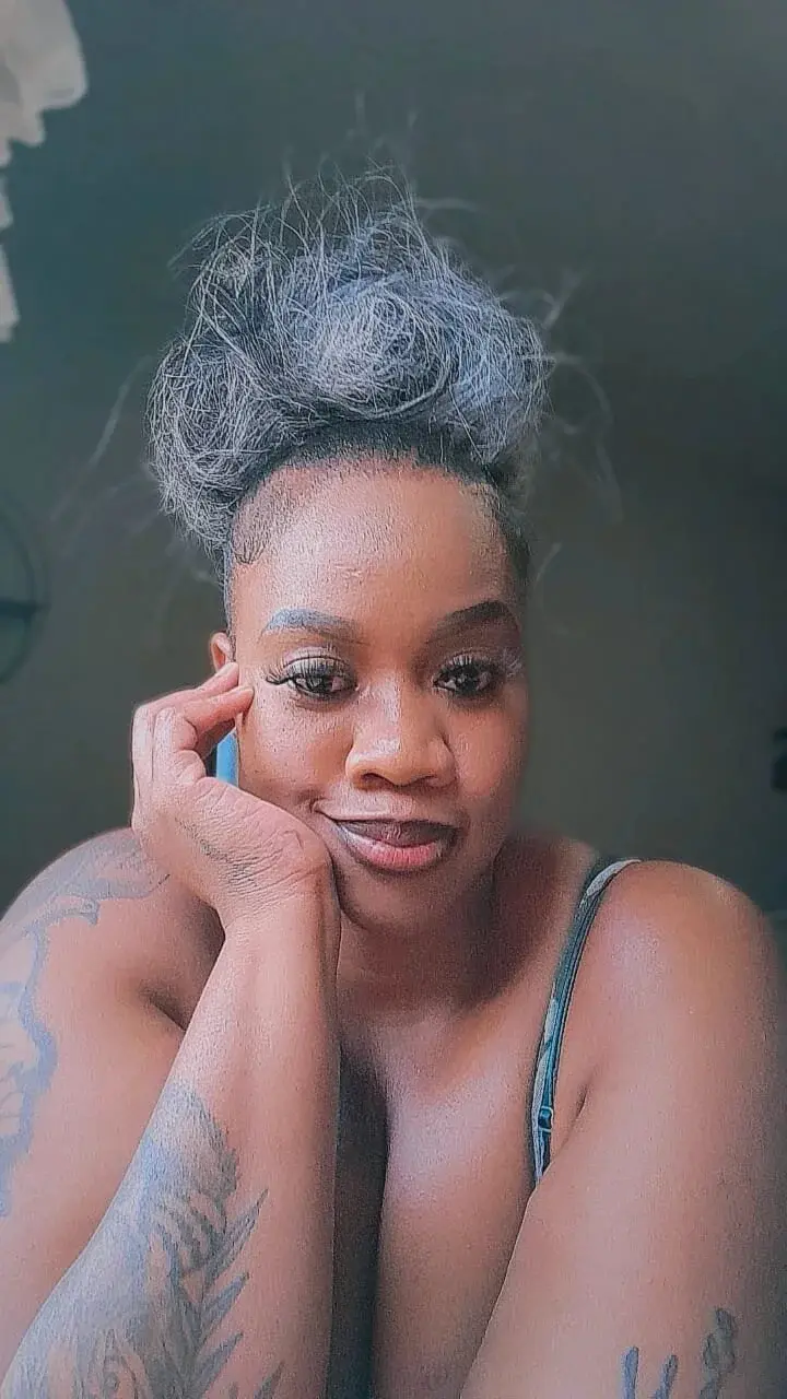 SEXYHUGEASS21