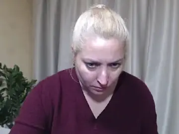 Stripchat Adult Video Chat of sweetpussy13