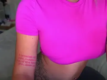 Stripchat Adult Webcam of emmagray001