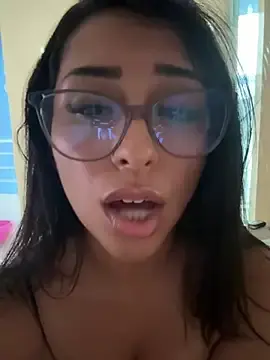 Stripchat Adult Video Chat of sweetAli_