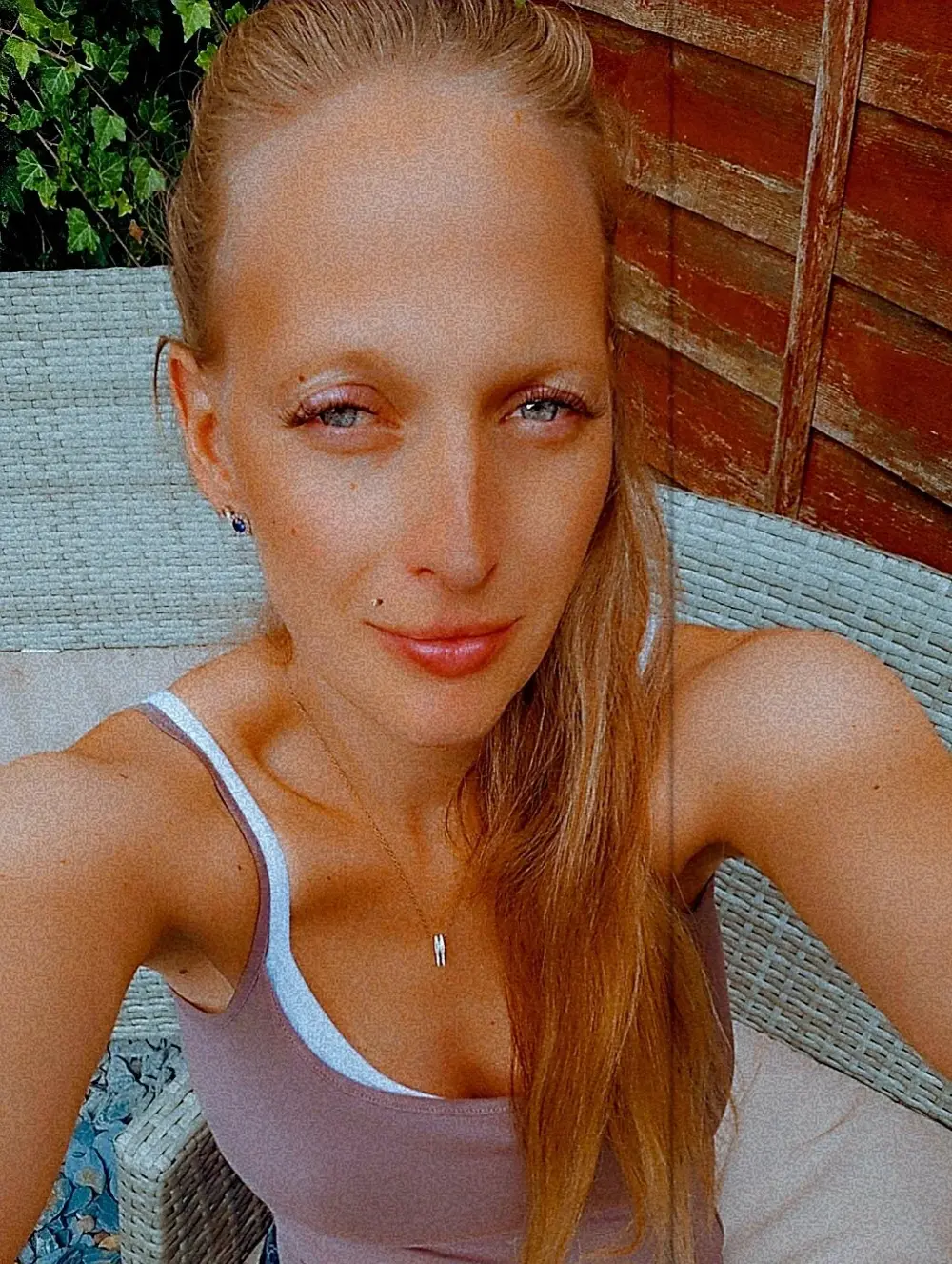 BlondeXtar