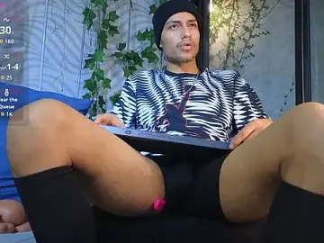 Stripchat Private Sex Chat of ItsZairen