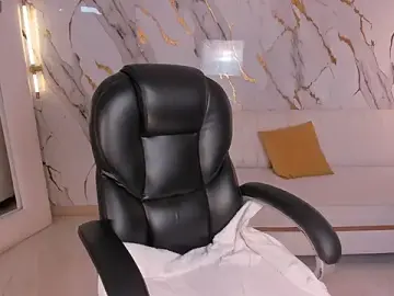 Stripchat Live Sex of NinaMichelle