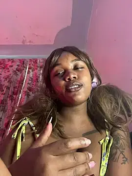 Stripchat Adult Webcam of _Thirteen