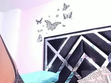 Stripchat Adult Webcams of GabyyJones