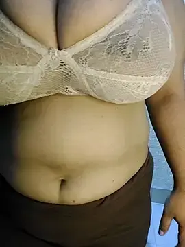 Stripchat Sex Chat of Adiba_2