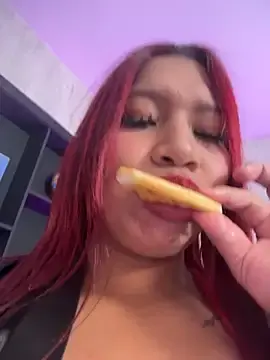 Stripchat Best live sex cam show of Cherry_Charlottee